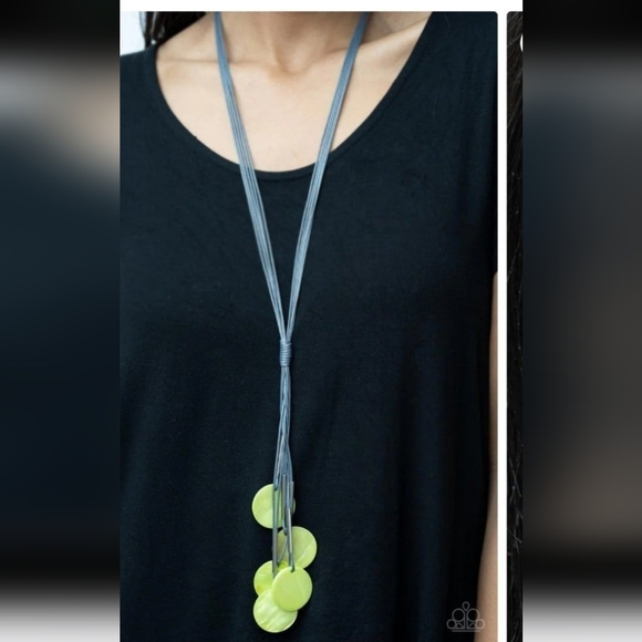 Paparazzi Gray Necklace Yellow Bead Tidal Tassels Green Shell Acrylic Circle - Picture 5 of 6